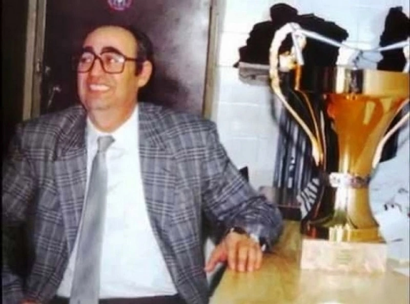 ΠΑΕ ΑΕΛ: "14 χρόνια χωρίς τον πρωταθλητή πρόεδρο"