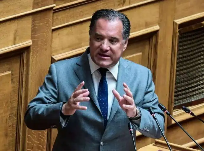 Άδωνις Γεωργιάδης: Ο έντονος διάλογος με τους εργαζόμενους του νοσοκομείου Ρόδου