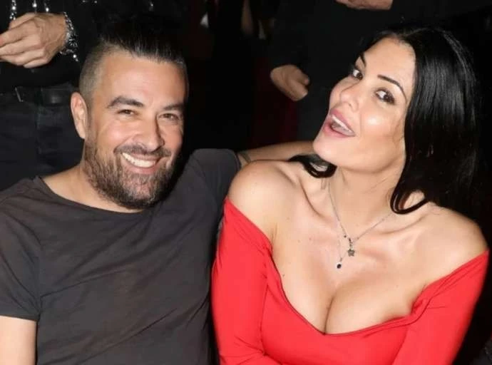 Χωρισμός «βόμβα» στη σόουμπιζ: Μαρία Κορινθίου και Γιάννης Αϊβάζης έβαλαν τίτλους τέλους σε 14 χρόνια γάμου