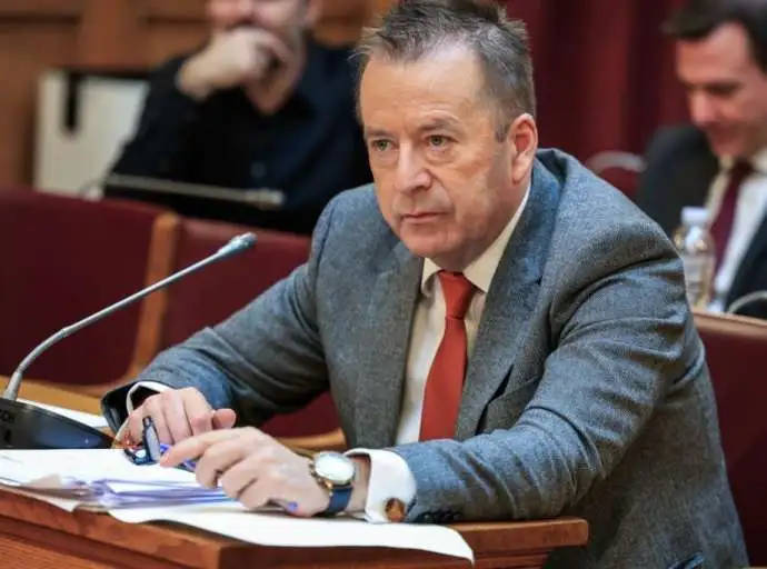 Κόκκαλης: Παράλογη απόφαση για υπερπληθή τμήματα σε Δ/Σ της Λάρισας όταν έχουμε υπεράριθμους δασκάλους και κενές αίθουσες