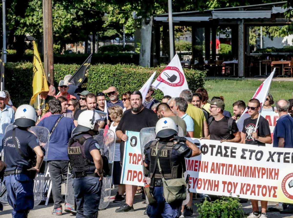 Αγρότες για επίσκεψη Μητσοτάκη στη Θεσσαλία: "Είπε ό,τι και μετά τον Ιανό το 2021 και δεν έχει γίνει τίποτα"