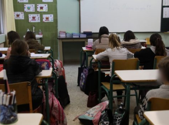 Πάτρα: Κινητό χρησιμοποίησαν δύο μαθητές μέσα στο σχολείο και πήραν αποβολή μίας ώρας