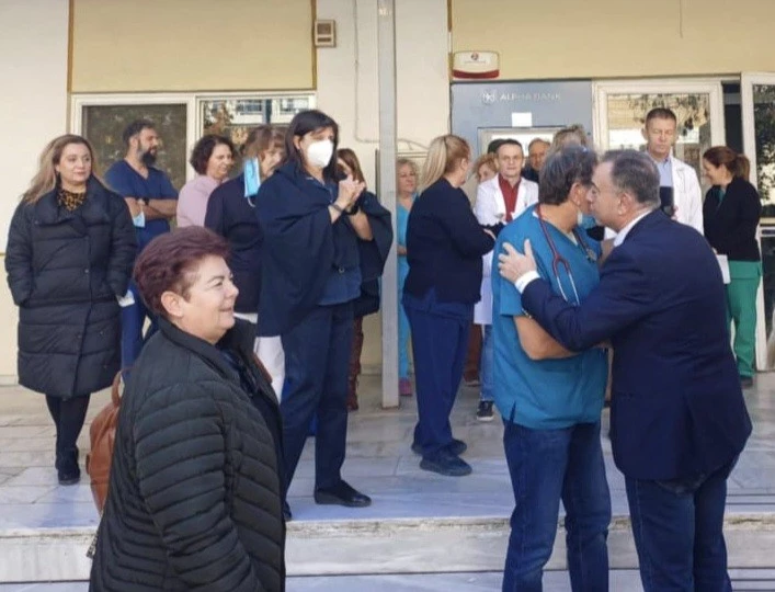 Το Γενικό Νοσοκομείο Λάρισας επισκέφθηκε ο Χρήστος Κέλλας