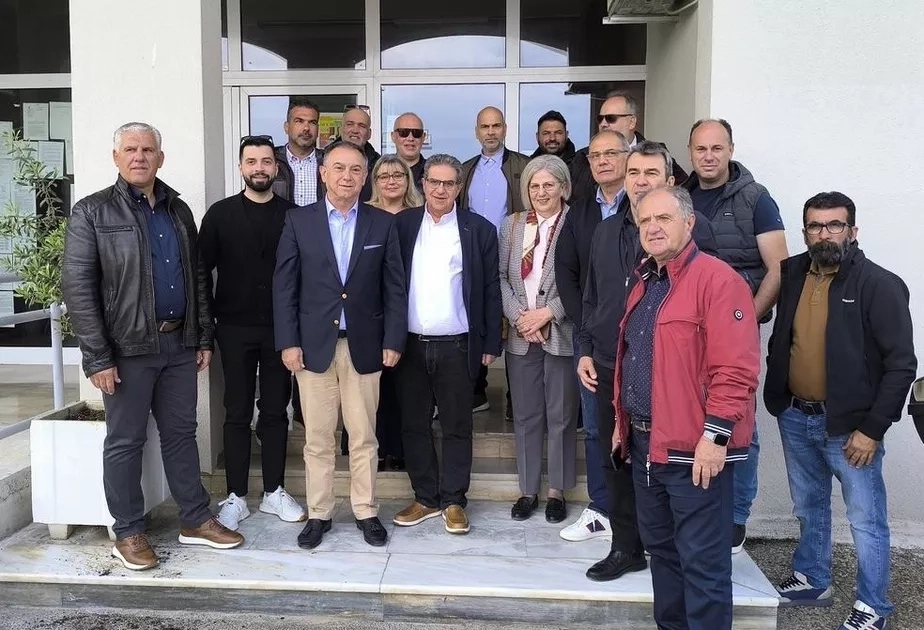 Κέλλας σε Εσκίογλου: Θέμα ημερών οι υπογραφές για την γέφυρα της Αμπελιάς