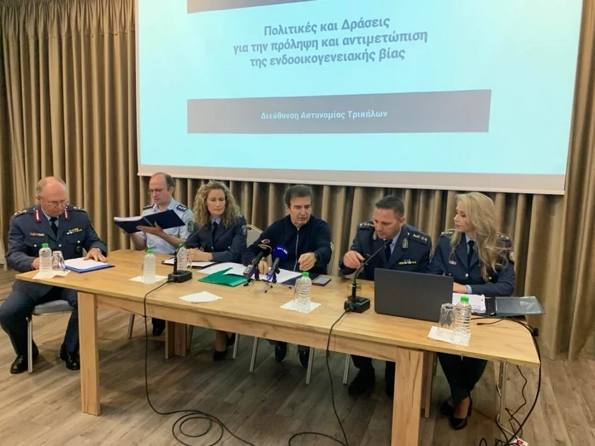 Χρυσοχοΐδης από Τρίκαλα: Σπάστε τη σιωπή για την ενδοοικογενειακή βία 