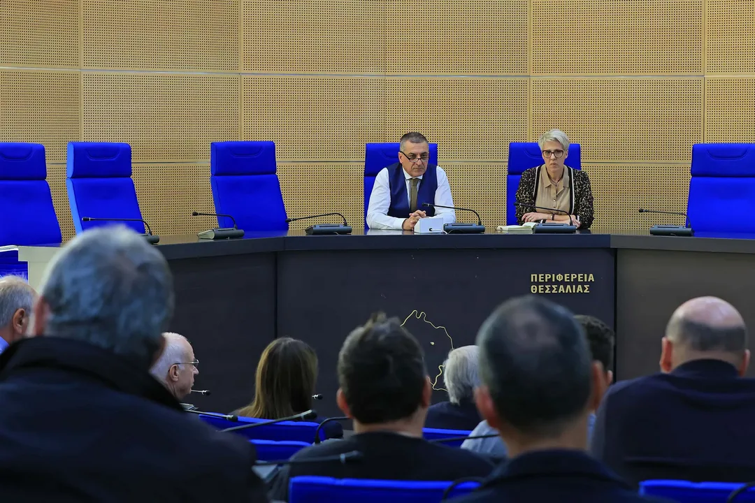Παρέμβαση Κουρέτα για τον αποκλεισμό εργολάβων από τα έργα αποκατάστασης 
