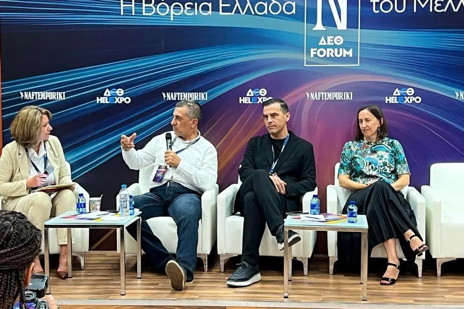 Διαδοχικές επαφές του Περιφερειάρχη Θεσσαλίας Δημήτρη Κουρέτα  στη Διεθνή Έκθεση Θεσσαλονίκης