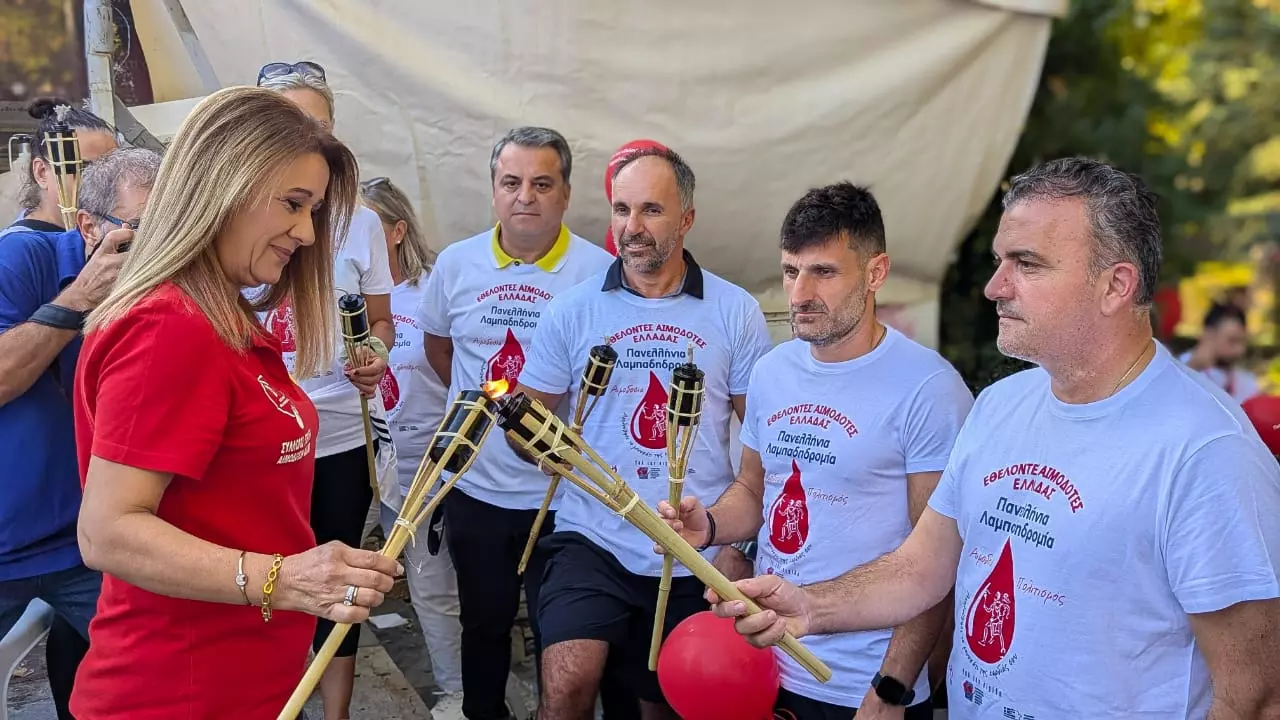 "Όσοι μπορούμε για όσο μπορούμε να είμαστε εθελοντές αιμοδότες"