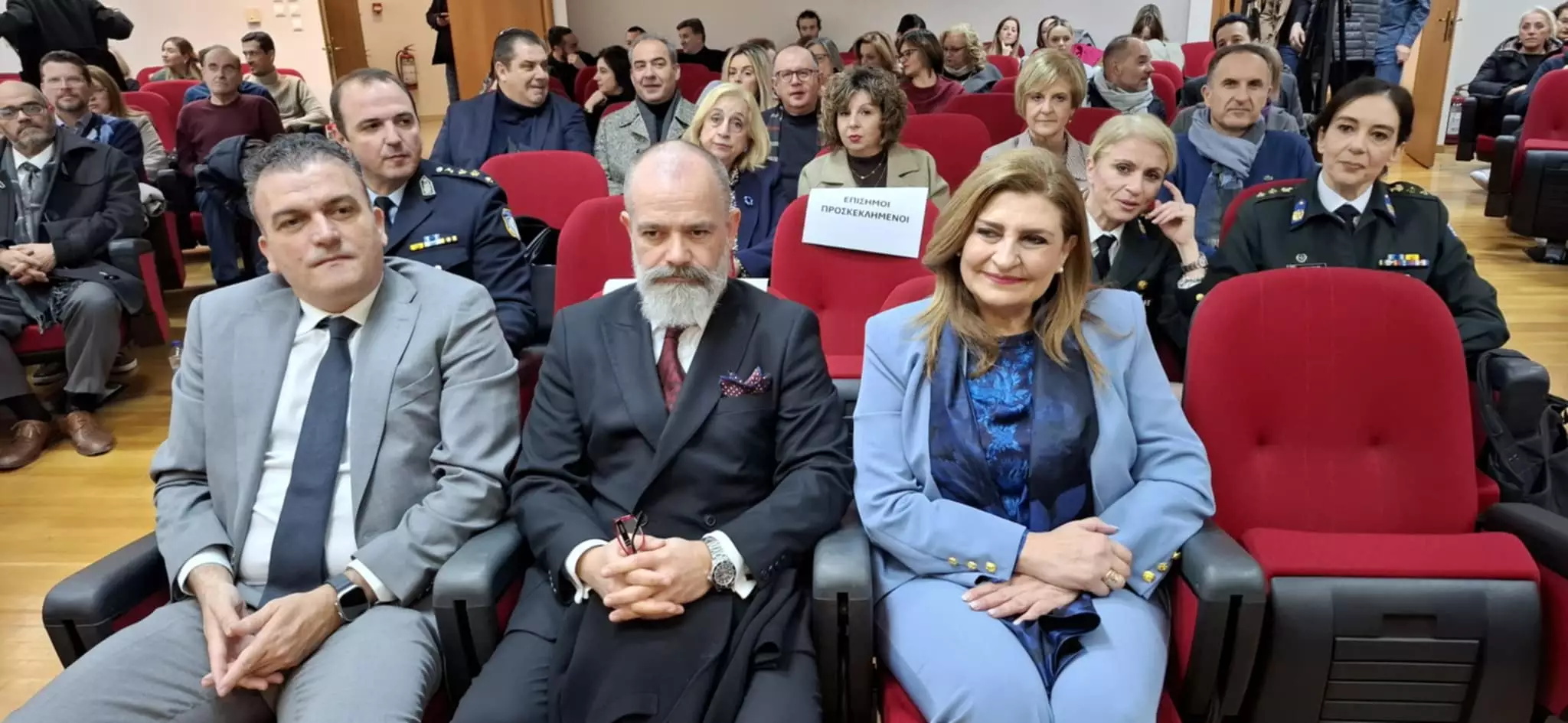 Λιακούλη σε Ημερίδα ΔΣΛ: Είναι ντροπή τα κακοποιημένα παιδιά, να φιλοξενούνται σε νοσοκομεία!
