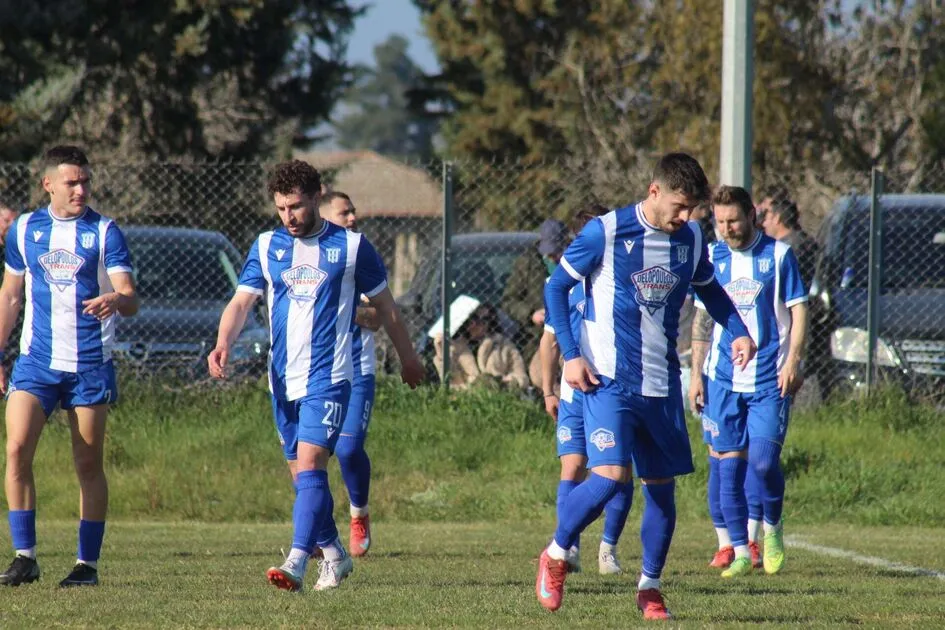 Απόλλων Λάρισας με... σπασμένα τα φρένα - Πέρασε και από το Δασοχώρι το κυανόλευκο τρένο!