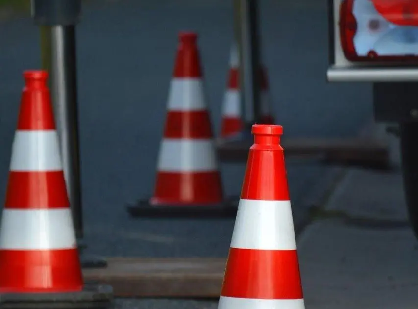 Εργασίες της ΔΕΥΑΛ προκαλούν διακοπή κυκλοφορίας στην οδό Γεωργιάδου