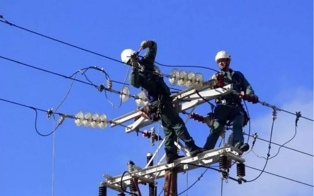 Μπαράζ διακοπών ρεύματος Κυριακή και Δευτέρα σε Λάρισα, Τύρναβο και Μακρυχώρι