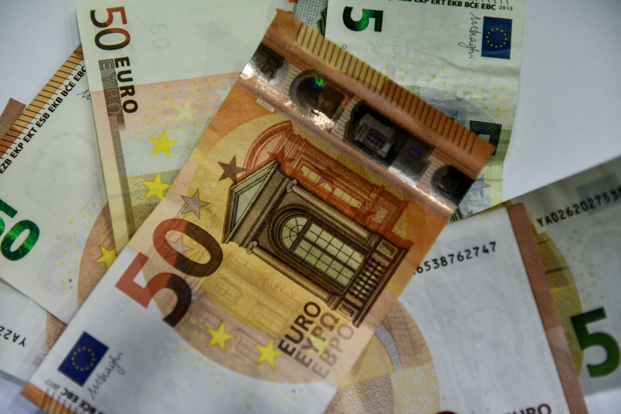 Δύο πληρωμές για το επίδομα παιδιού τις επόμενες 40 ημέρες