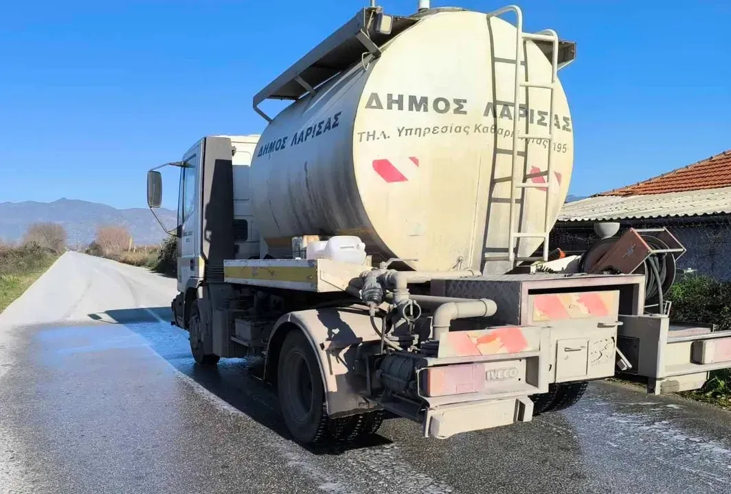 Ξεκίνησαν οι ψεκασμοί για την ευλογιά στον Τύρναβο