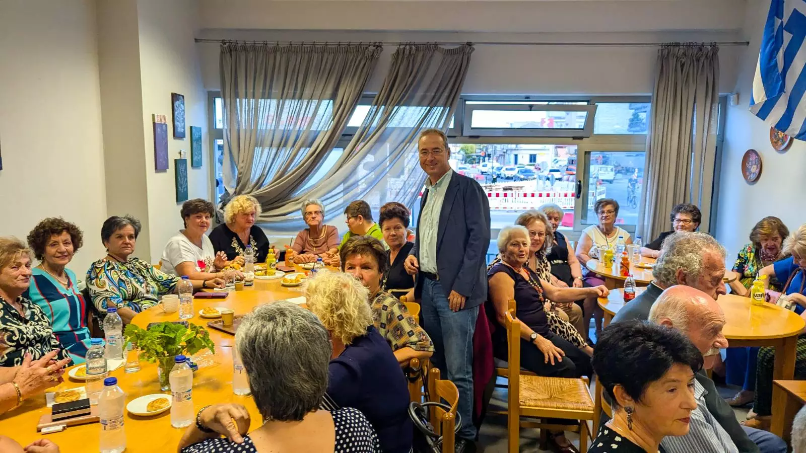 Εκδήλωση στο Γ’ ΚΑΠΗ Λάρισας για την Παγκόσμια Ημέρα Τρίτης Ηλικίας (ΦΩΤΟ)