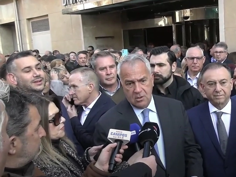 Λαοθάλασσα για Κέλλα: Η εμπιστοοσύνη σας, δύναμή μου (VIDEO &amp; ΦΩΤΟ)