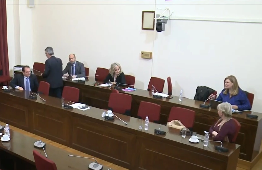 Λιακούλη: Τα σχολεία στις φυλακές, μια πραγματική ελπίδα για την κοινωνία (VIDEO)