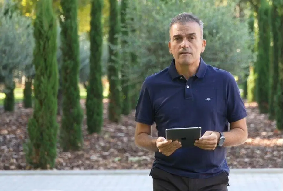 Mayor Uncensored | Τετ-α-τετ Μαμάκου... με 200 ερωτήσεις (VIDEO)