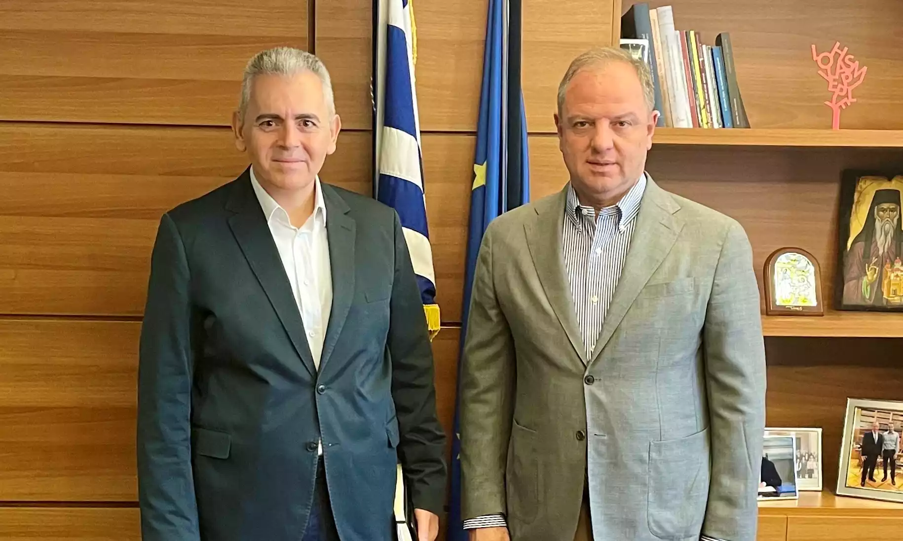 Χαρακόπουλος για απάντηση Σταμενίτη: Αναγκαίο να βοηθηθούν οι αμυγδαλοπαραγωγοί 