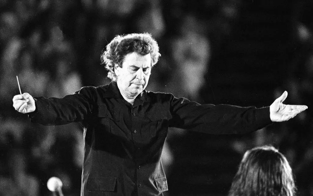 100 χρόνια Μίκης Θεοδωράκης με Φαραντούρη και Λέκκα στη Λίμνη Πλαστήρα