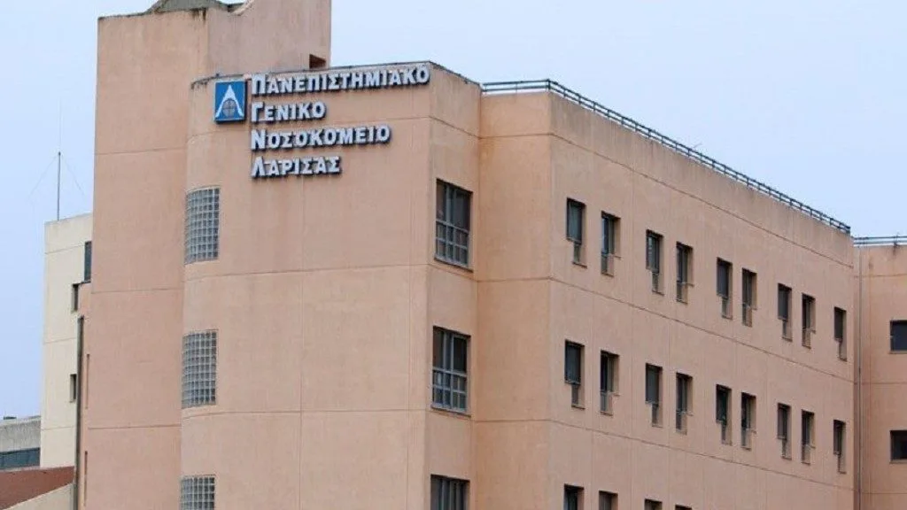 Στο Πανεπιστημιακό Νοσοκομείο σοβαρά τραυματισμένος ιερέας ύστερα από πτώση από στέγη