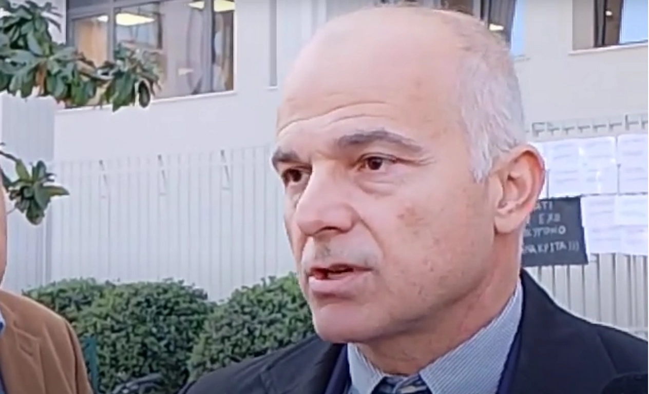 Ψαρόπουλος από Λάρισα: Δεν έχει σταλεί όλη η δικογραφία για το μπάζωμα στη Βουλή - Μη νόμιμο το αίτημα Τριαντόπουλου