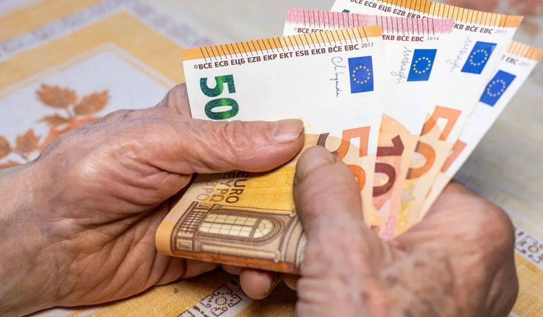 Συντάξεις Ιουλίου 2026 - Σήμερα θα εμφανιστούν οι πρώτες πληρωμές στους δικαιούχους 