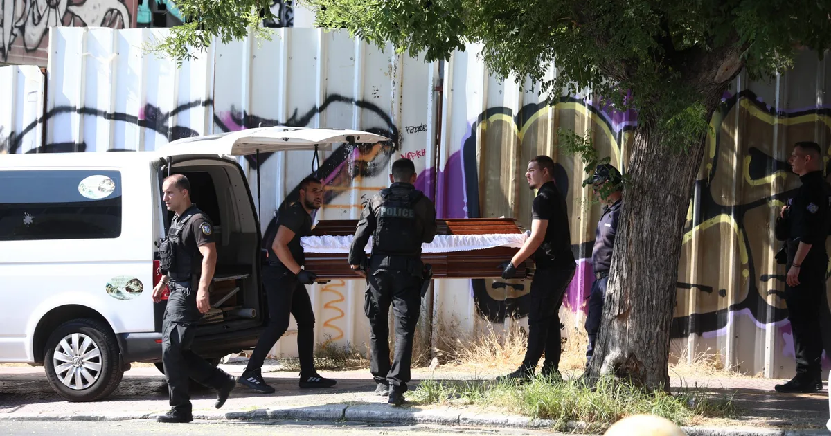 Θρίλερ στην Κυψέλη με τη σορό γυναίκας μέσα σε βαλίτσα
