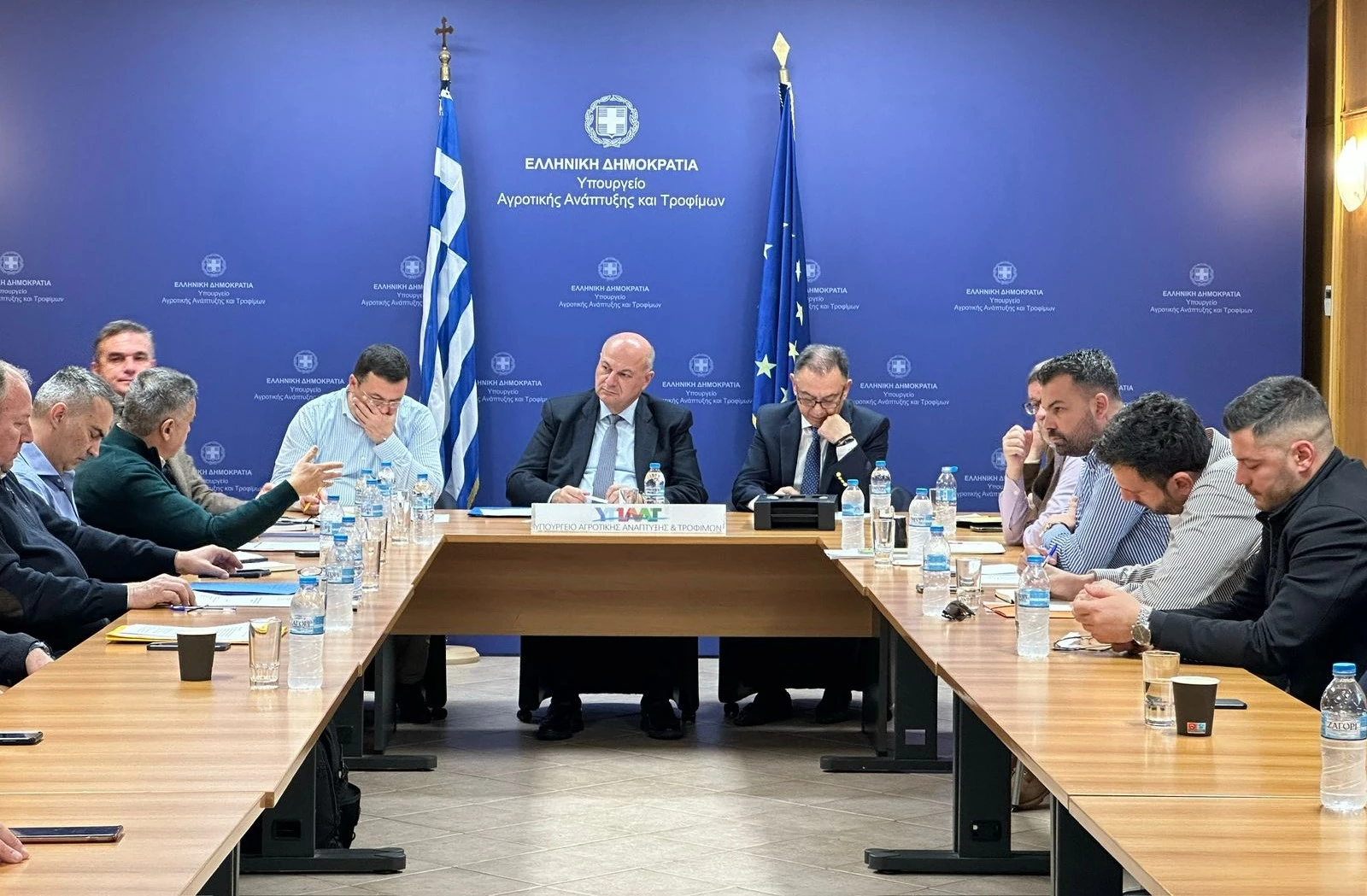 Τσιάρας προς συνεταιριστές Τυρνάβου: Ο πρωτογενής τομέας είναι... άνθρωποι - Να διασφαλίσουμε την κοινωνική συνοχή