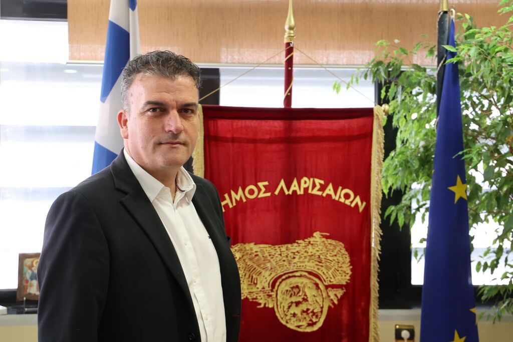 Εισήγηση Δημάρχου Λαρισαίων, κ.Θανάση Μαμάκου για το θέμα  ανέγερσης του Μνημείου των Τεμπών