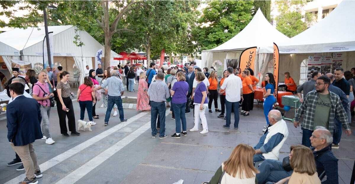 Μαζί μια Αγκαλιά: Τετραήμερο υγείας στην κεντρική πλατεία Λάρισας