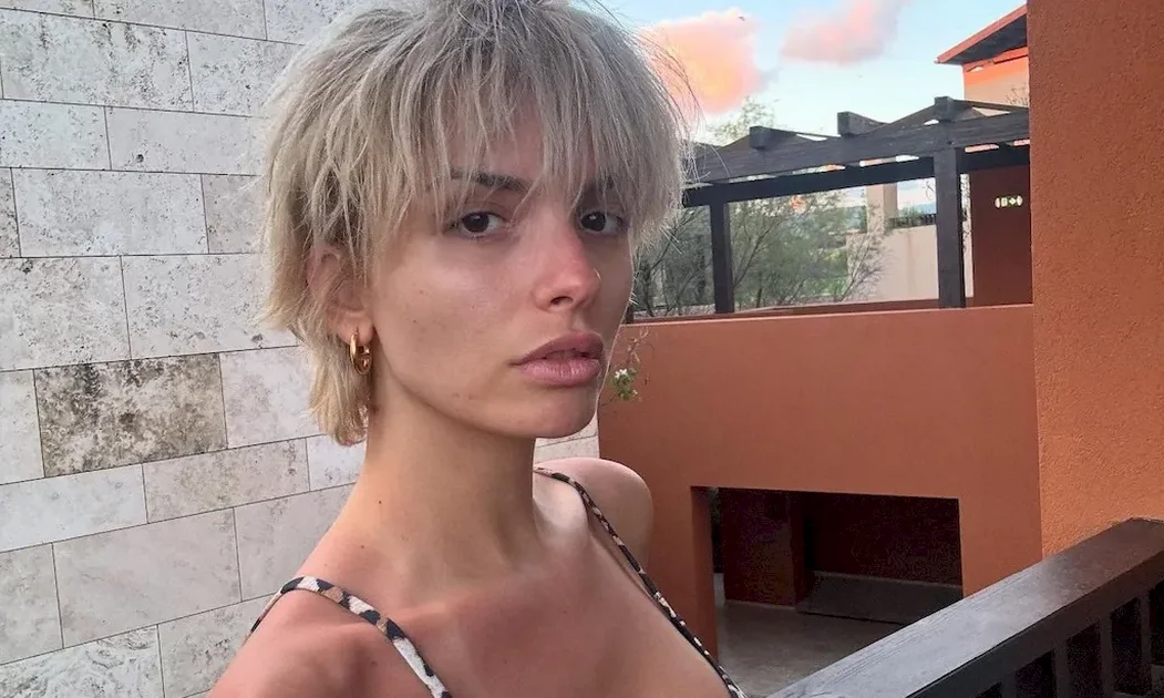 «Αγνώριστη» η Κατερίνα Λιόλιου - Νέο look για την τραγουδίστρια (Φωτο)