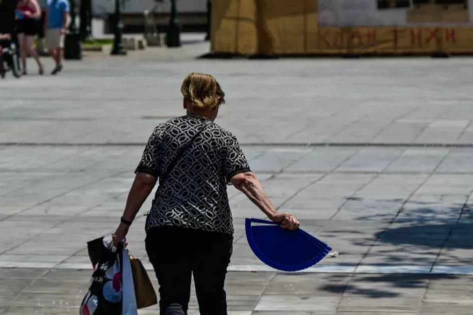 Έκτακτα μέτρα για τους εργαζόμενους στον ιδιωτικό τομέα λόγω καύσωνα