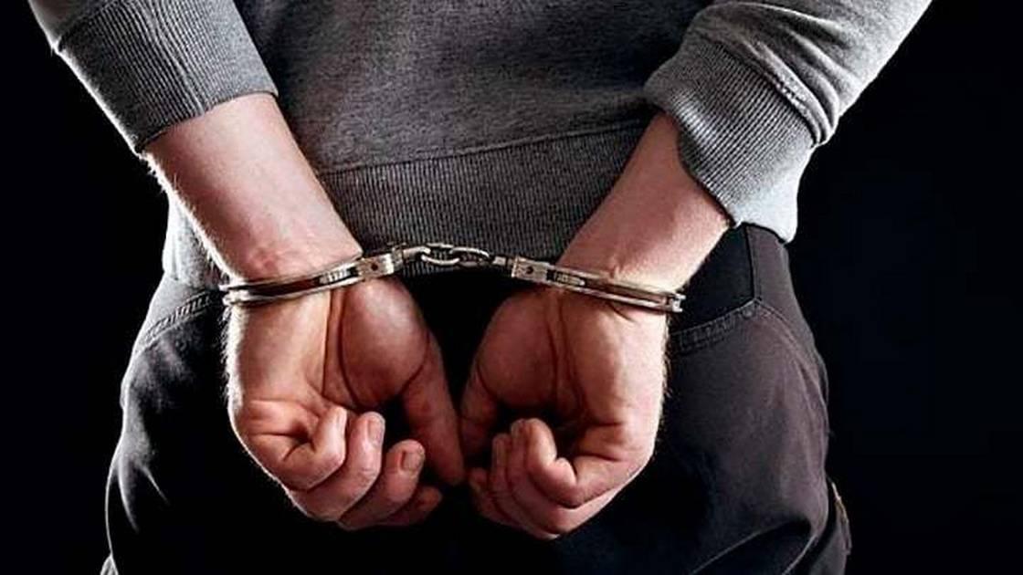 Πατέρας και θείος έκλεβαν το μεροκάματο 15χρονης για ναρκωτικά