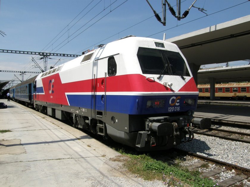 Ακινητοποιήθηκε τρένο που εκτελούσε το δρομολόγιο Λάρισα – Θεσσαλονίκη