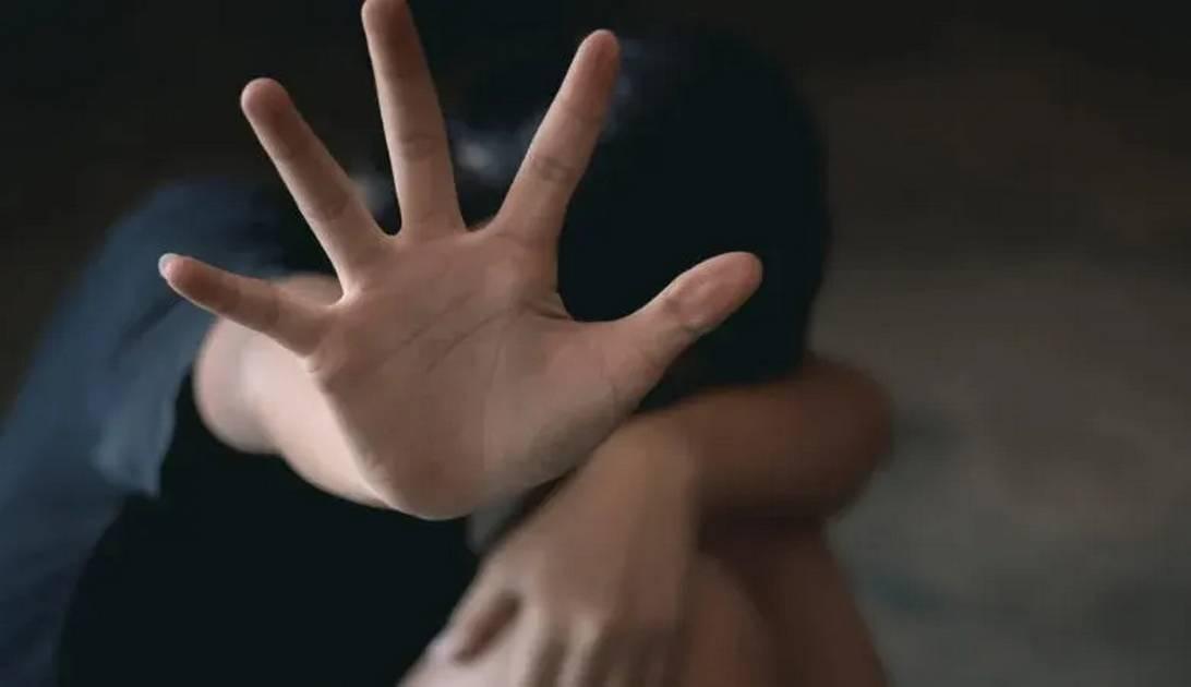 Νεαρός κακοποίησε σεξουαλικά ανήλικη μέσα σε αυτοκίνητο